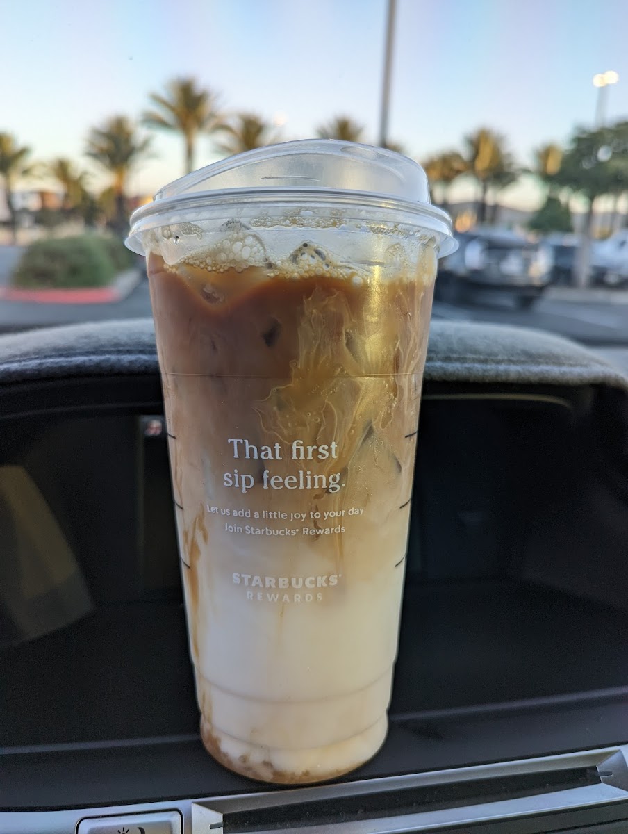 Starbucks Photo 5