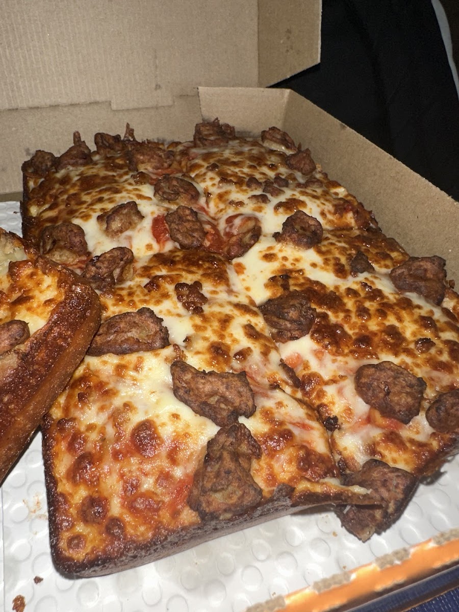Little Caesars Pizza Photo 6