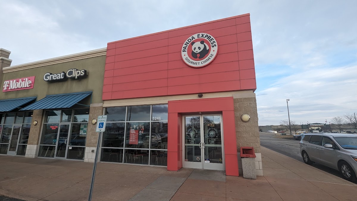 Panda Express Photo 4