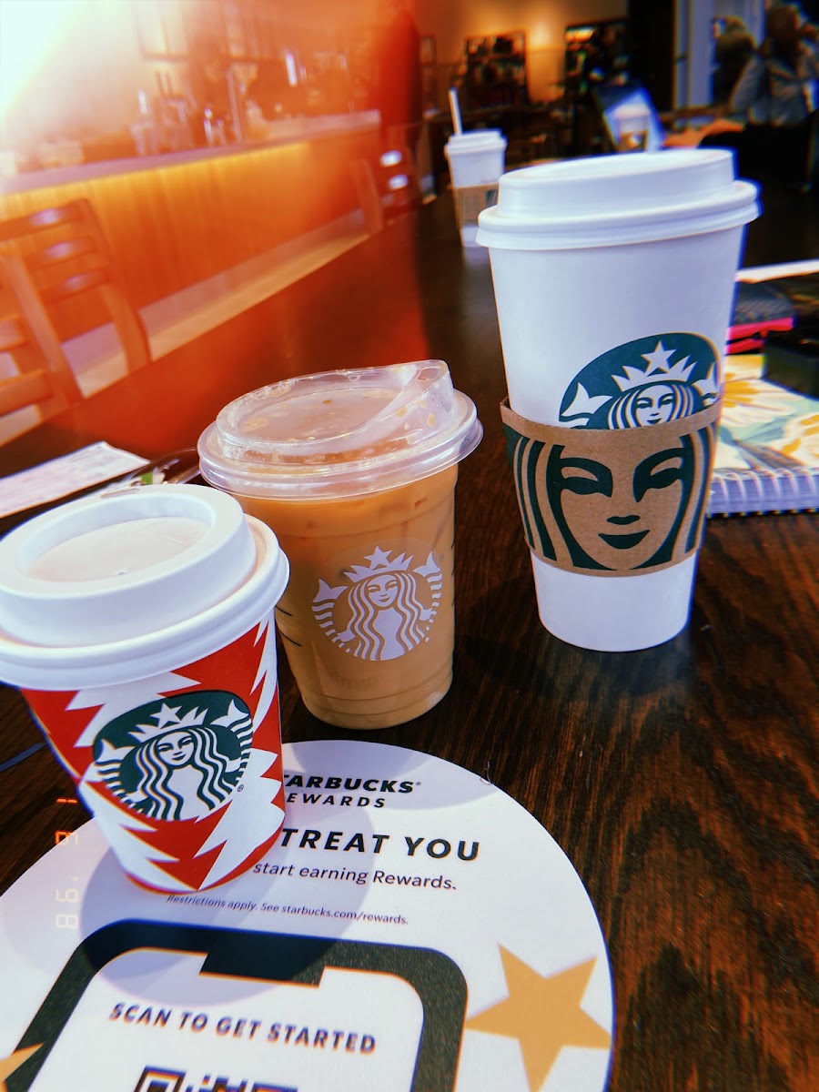 Starbucks Photo 8
