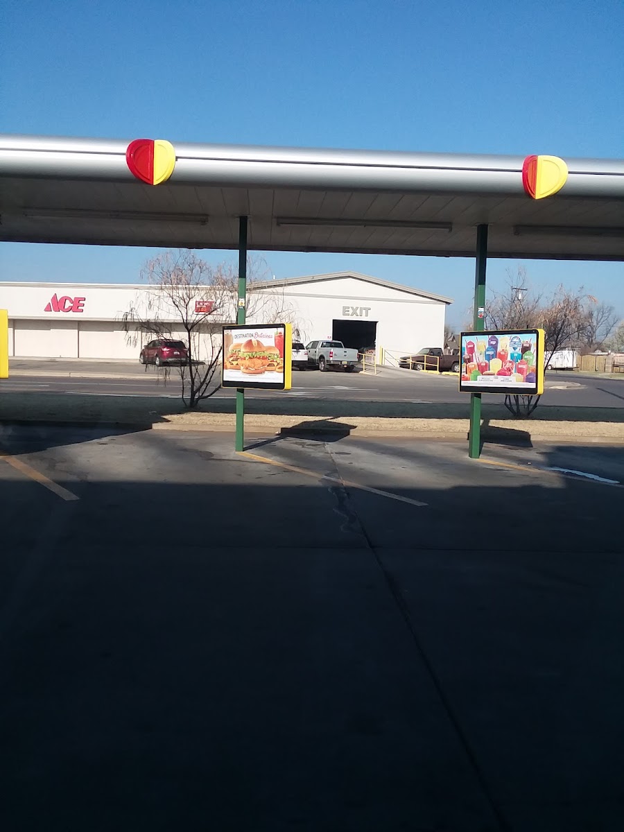 Sonic Drive-In Photo 4