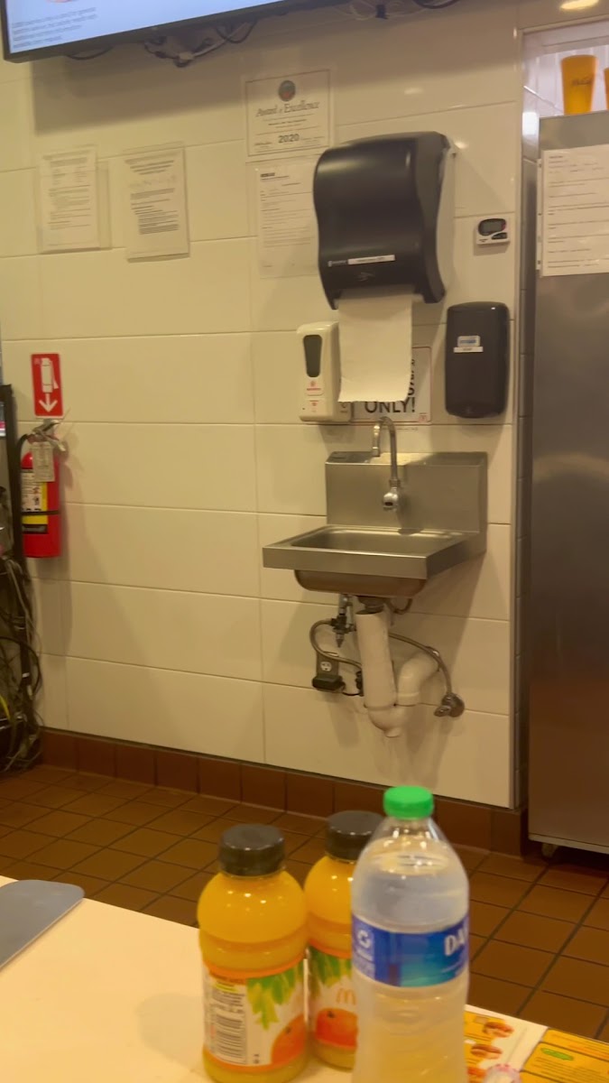 McDonald's Photo 2