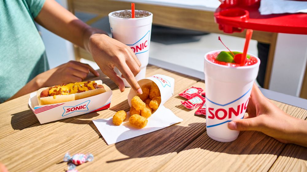 Sonic Drive-In Photo 7