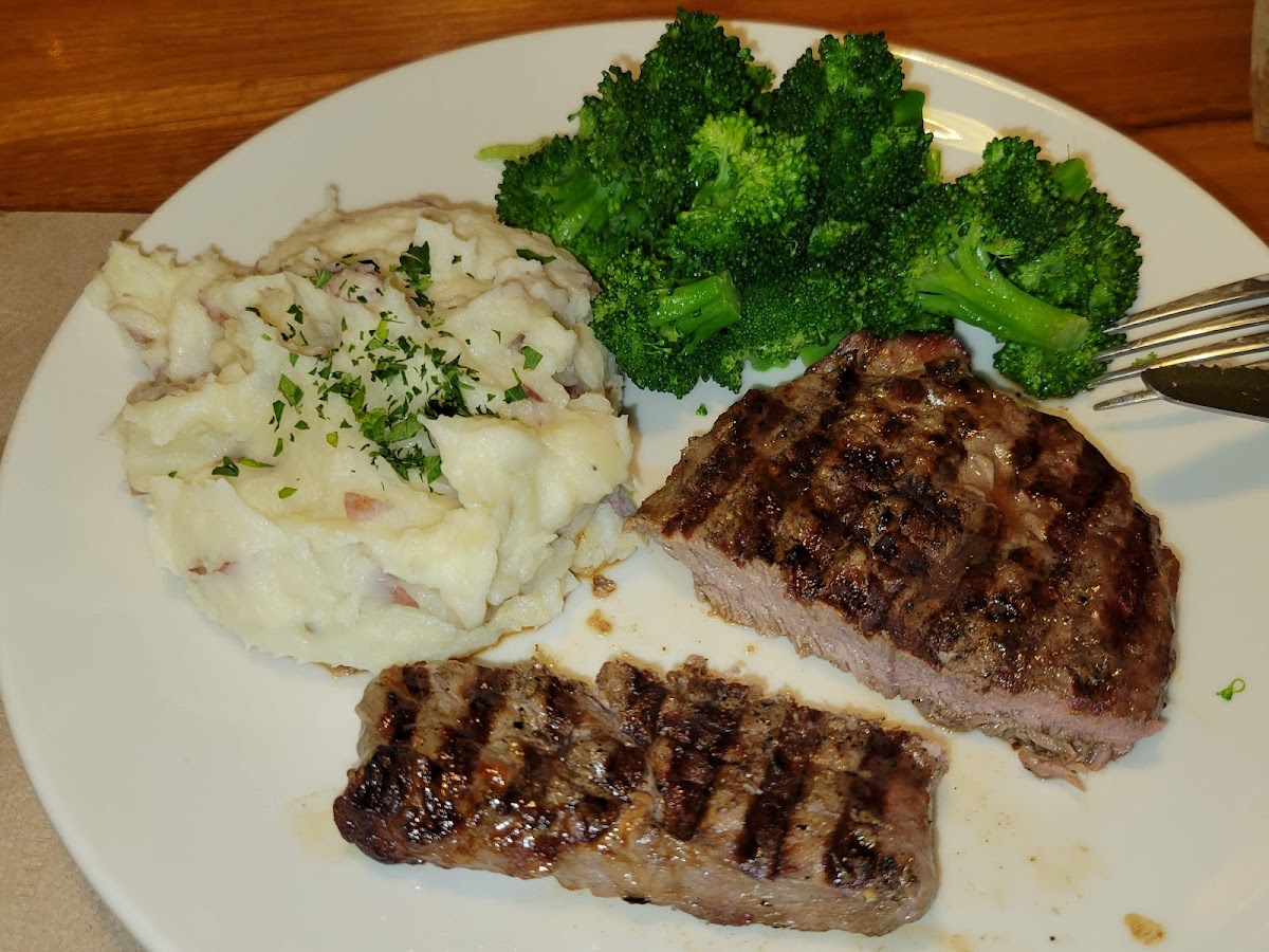 Applebee's Grill + Bar Photo 6