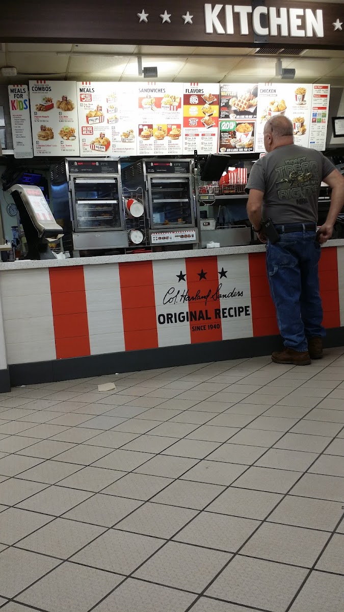 KFC Photo 9