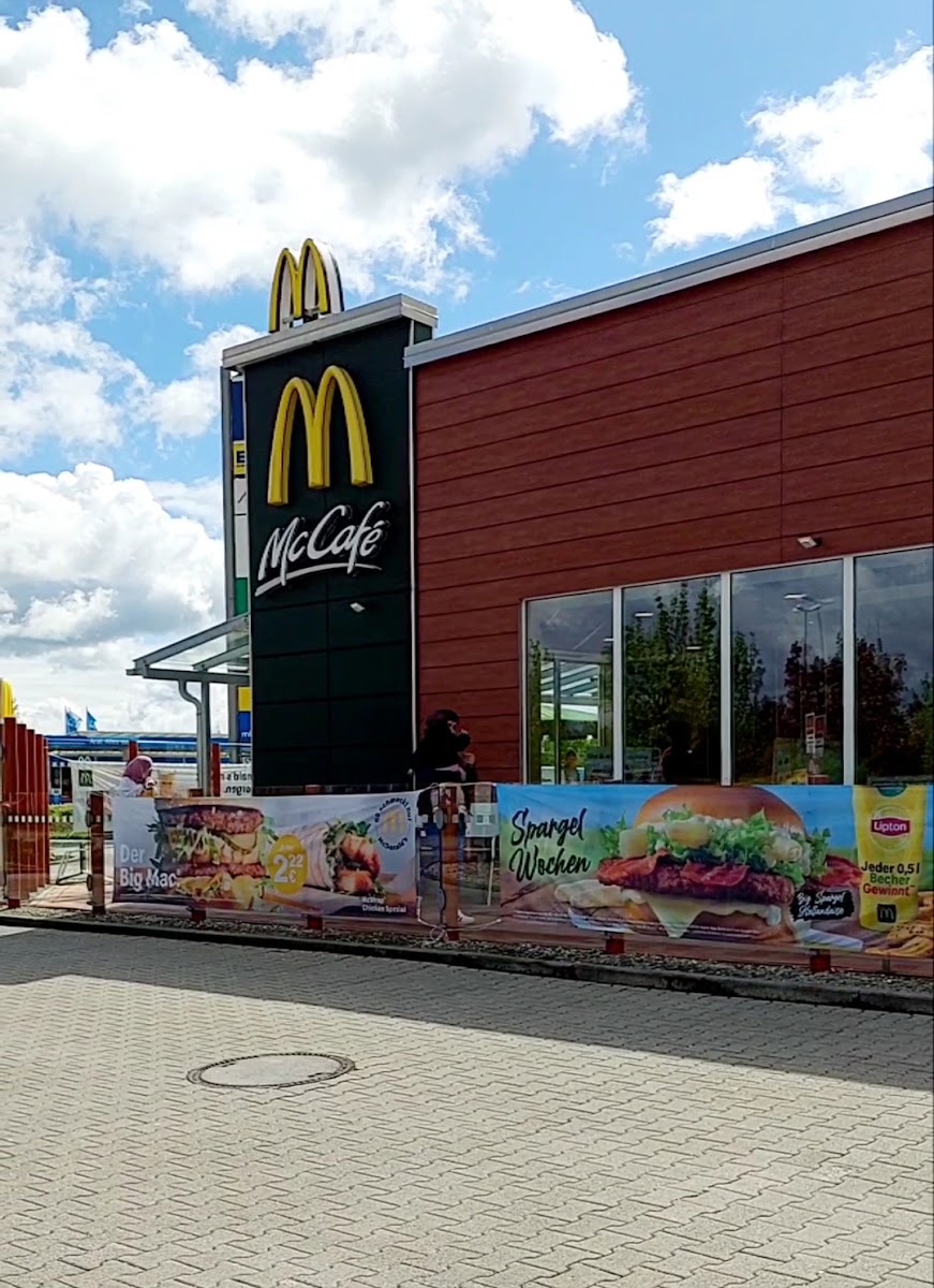 McDonald's Photo 2