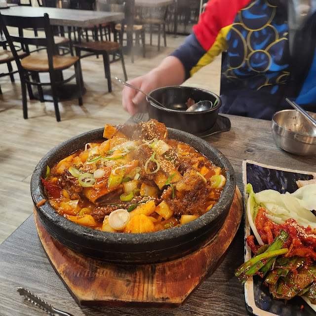 Braised Spicy Beef Ribs
