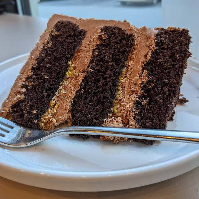 Chocolate Raspberry Cake Slice