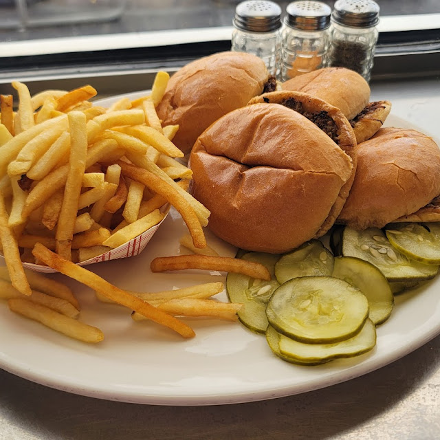 Robcat Honey Burger