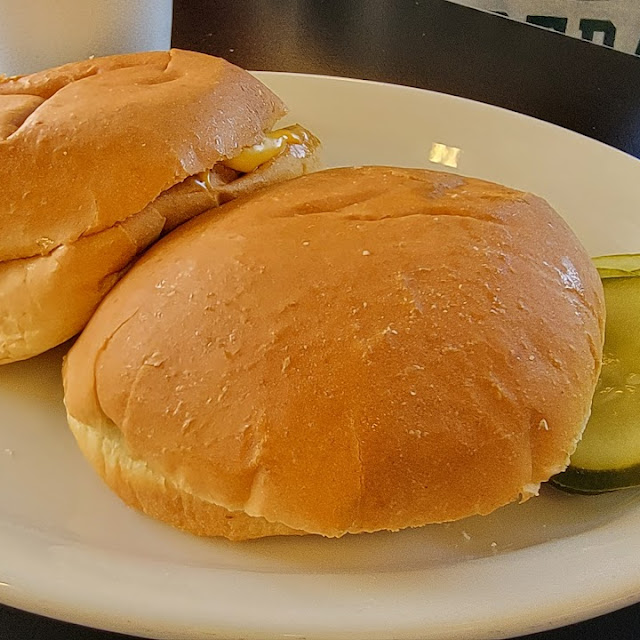 Single Hamburger
