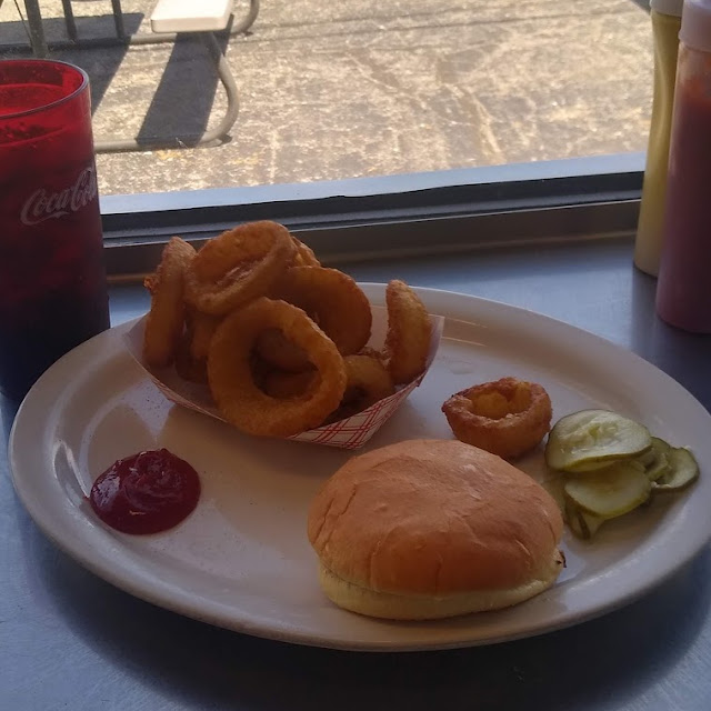 Double Cheeseburger with Onion Rings