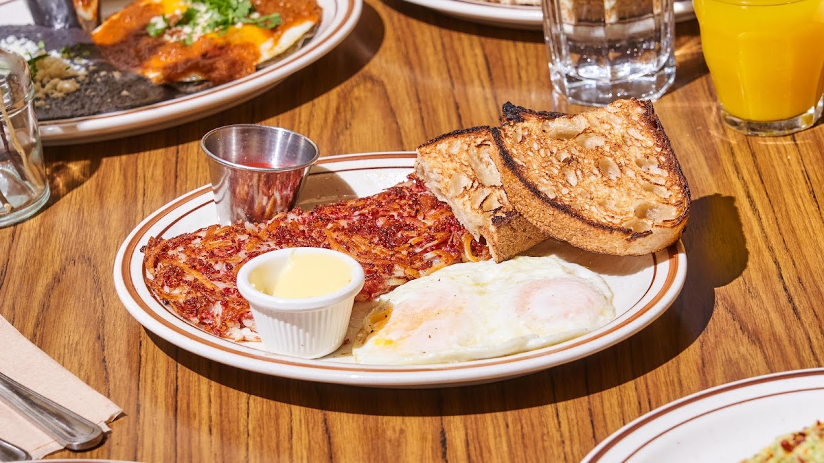 Clark Street Diner Photo 3