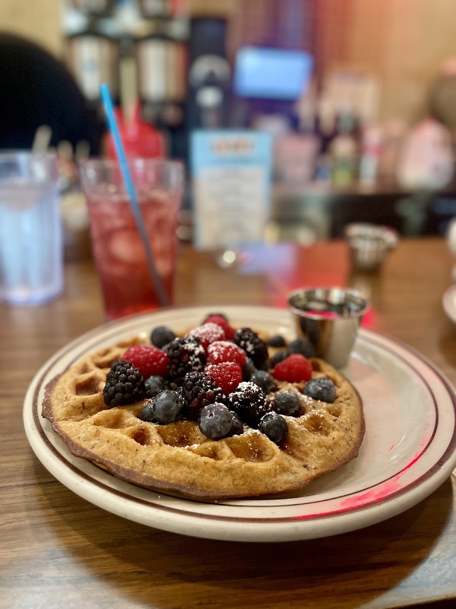 Clark Street Diner Photo 6