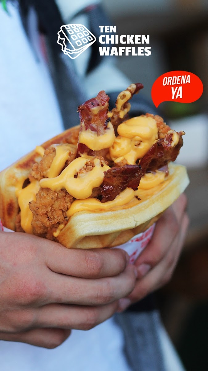 Ten Chicken Waffles Villa del Real Photo 2