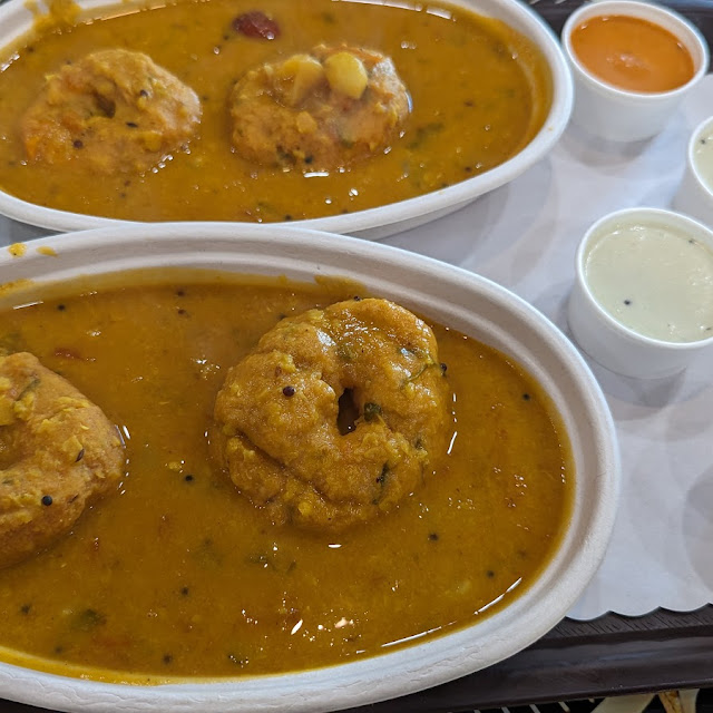 Sambar Idly - Dipped - 2 pcs