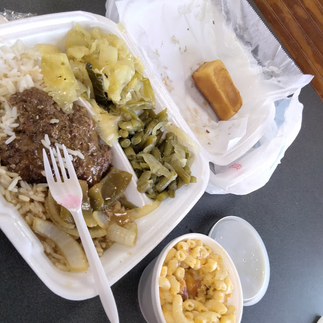 Comes with 3 Sides and Cornbread