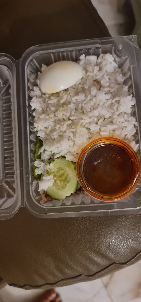 NASI LEMAK KUKUS Photo 7