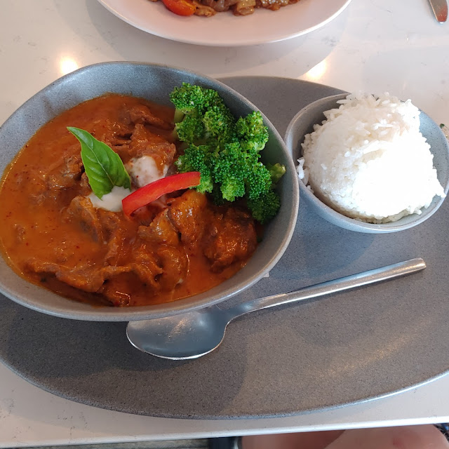 Duck Thai Red Curry