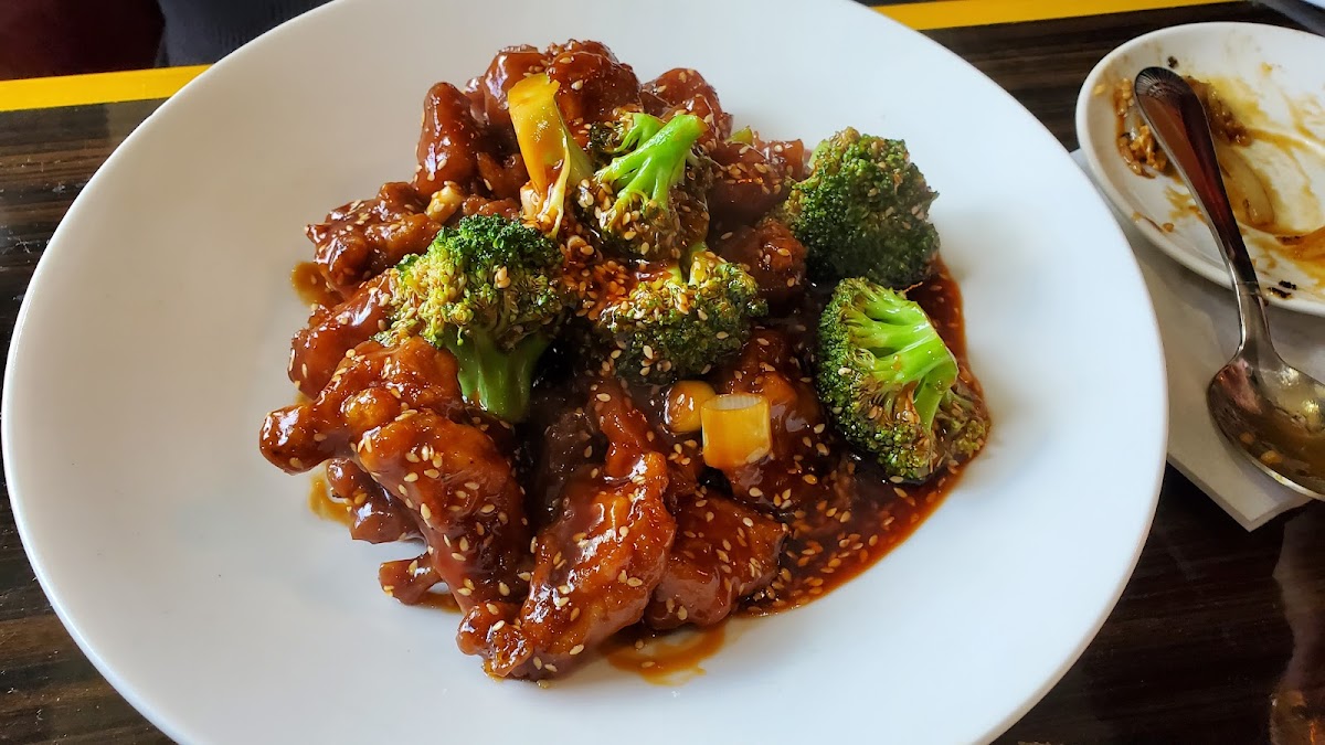 888 Chinese Restaurant Photo 3