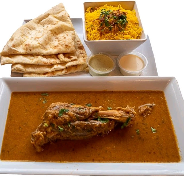 Curry Combo - 3 Naan Rice Salad & Sauces