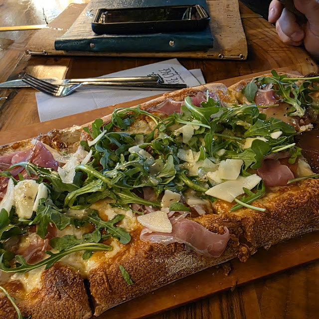 Focaccia San Danielle