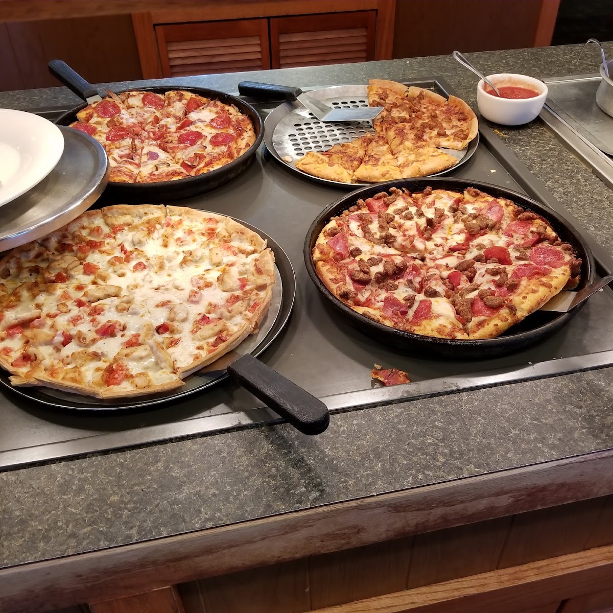 Pizza Hut Photo 4