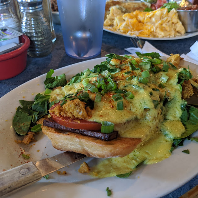 Vegan Eggs Benedict