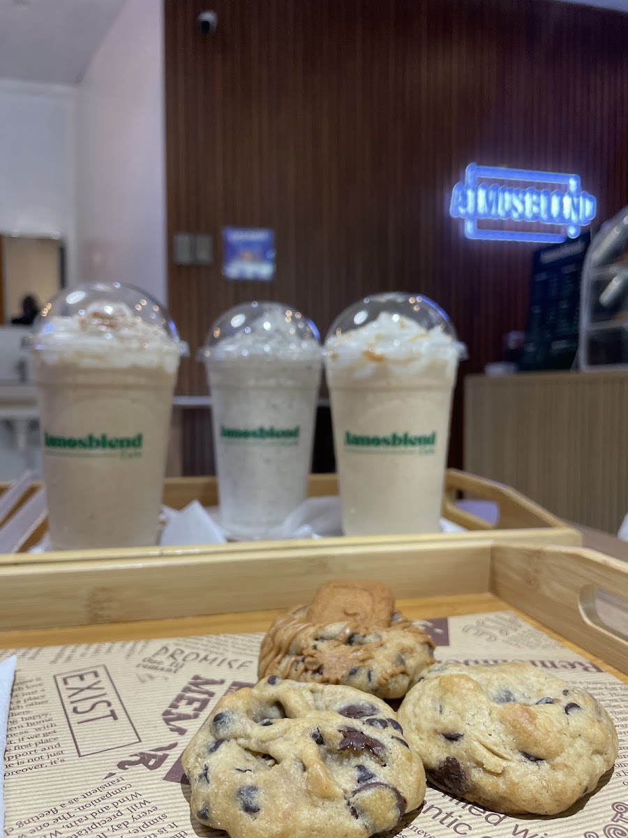 Atmosblend Café Photo 2