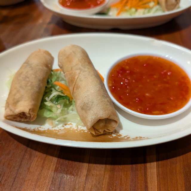 Shrimp Spring Rolls and Thai Iced Tea
