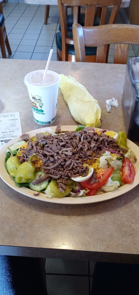 George's Burgers Photo 10