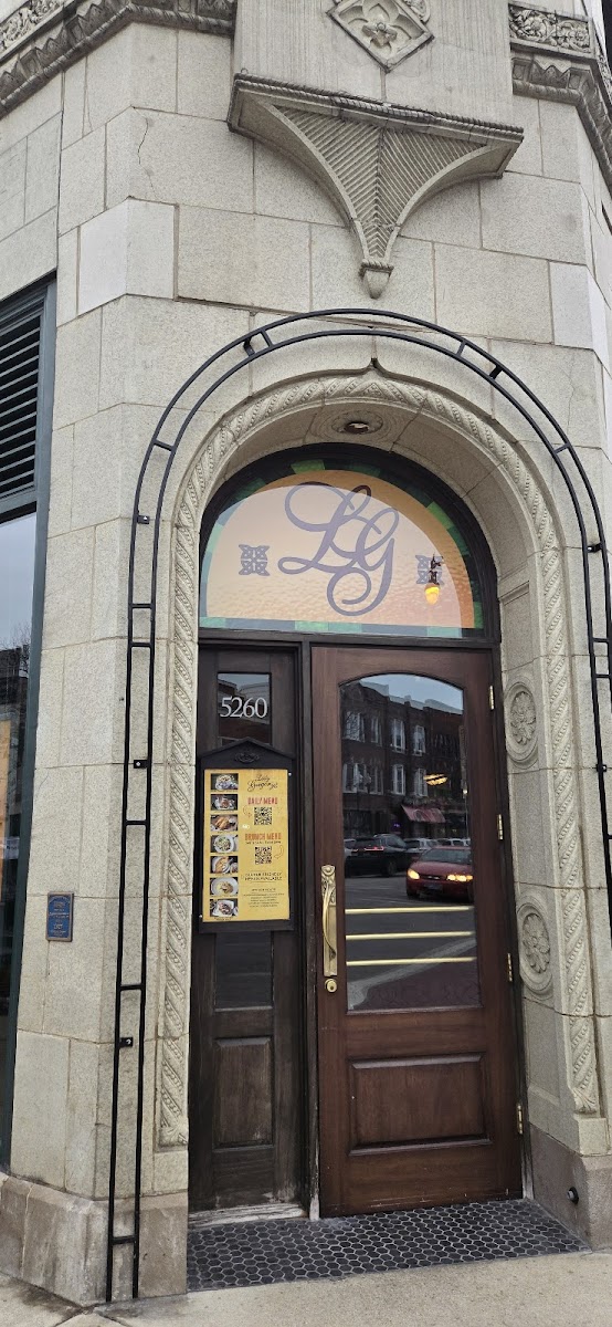 Lady Gregory's Irish Bar & Restaurant Photo 3