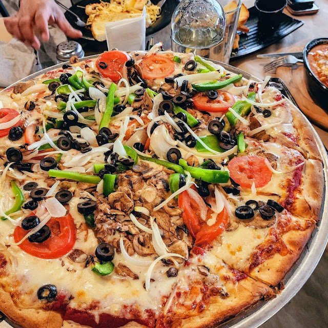 Veggie Pizza