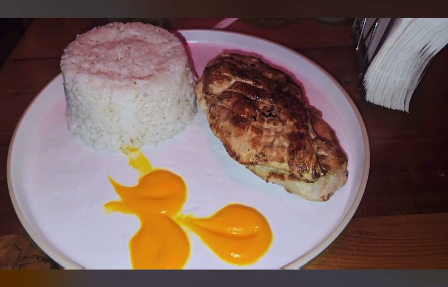 Sugar Restaurant Photo 2