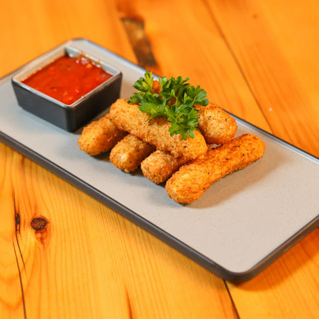 Mozzarella Sticks