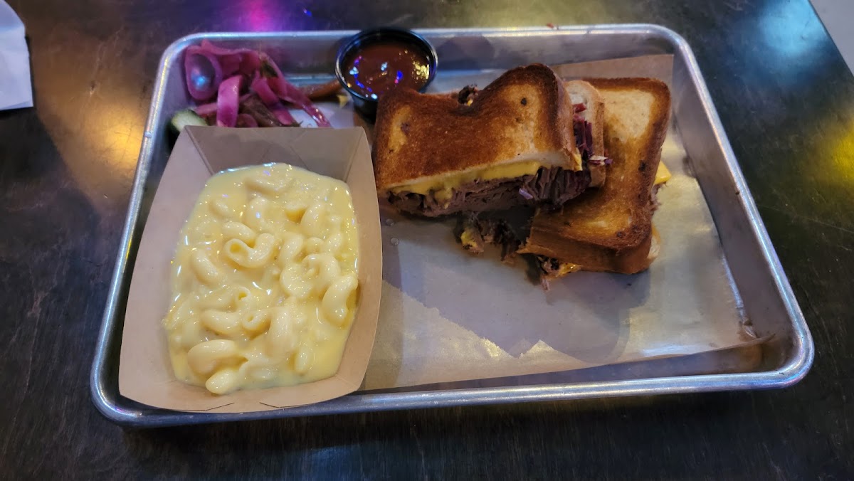 Barrel & Bones Craft Bar and Smokehouse Photo 5