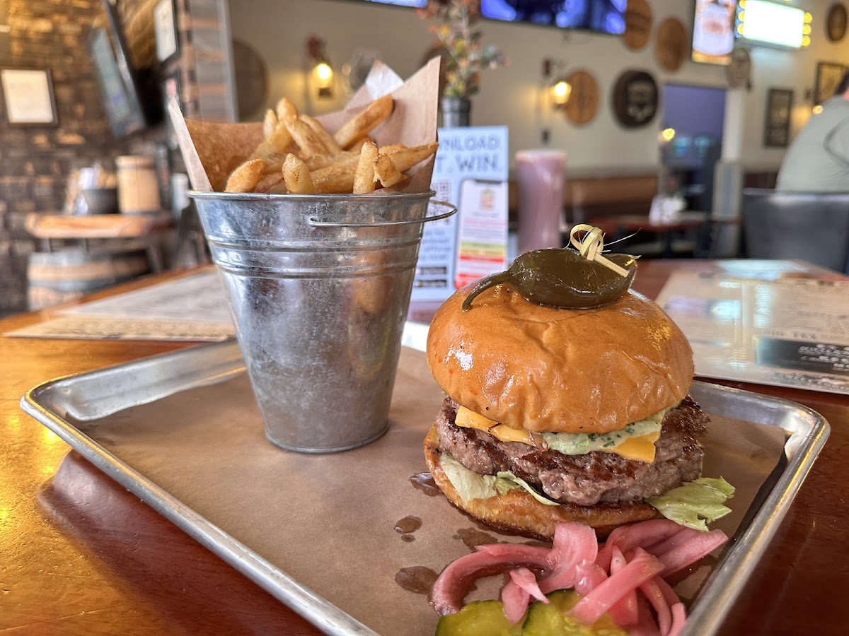 Barrel & Bones Craft Bar and Smokehouse Photo 6