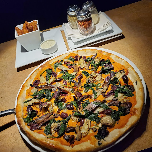 Tuscan Hummus Pizza & Panko Fries