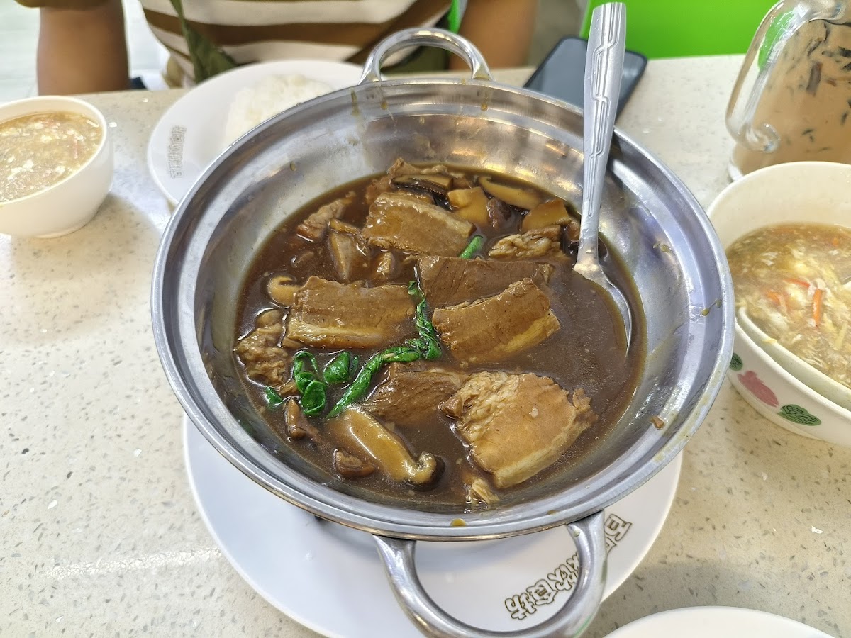 Paragon Food Court Photo 7