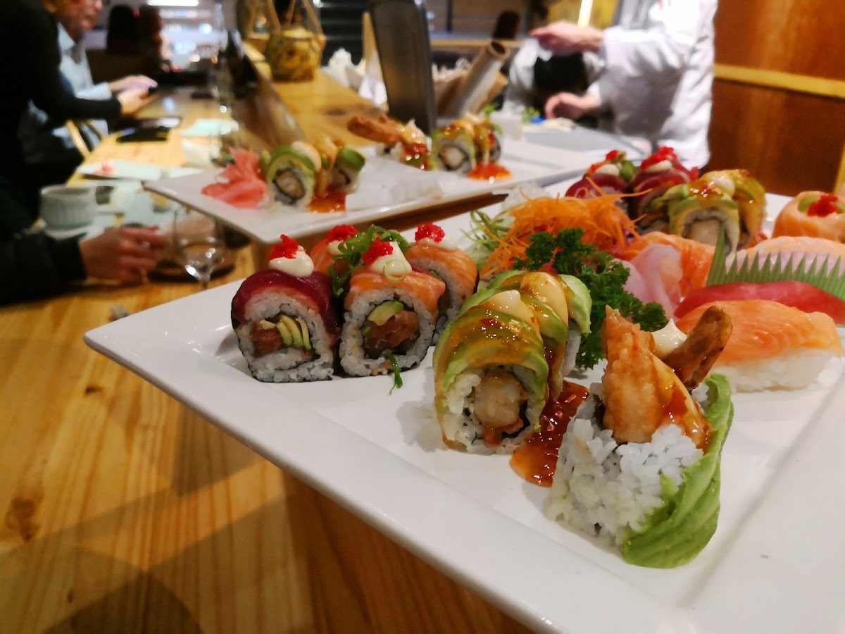 Tomo Restaurant Photo 4