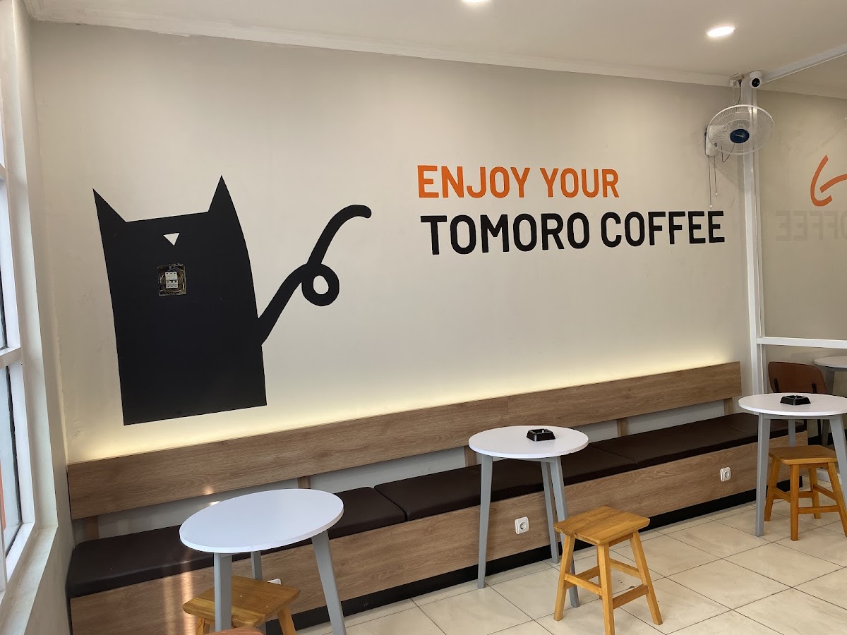 TOMORO COFFEE CIKANDE Photo 9