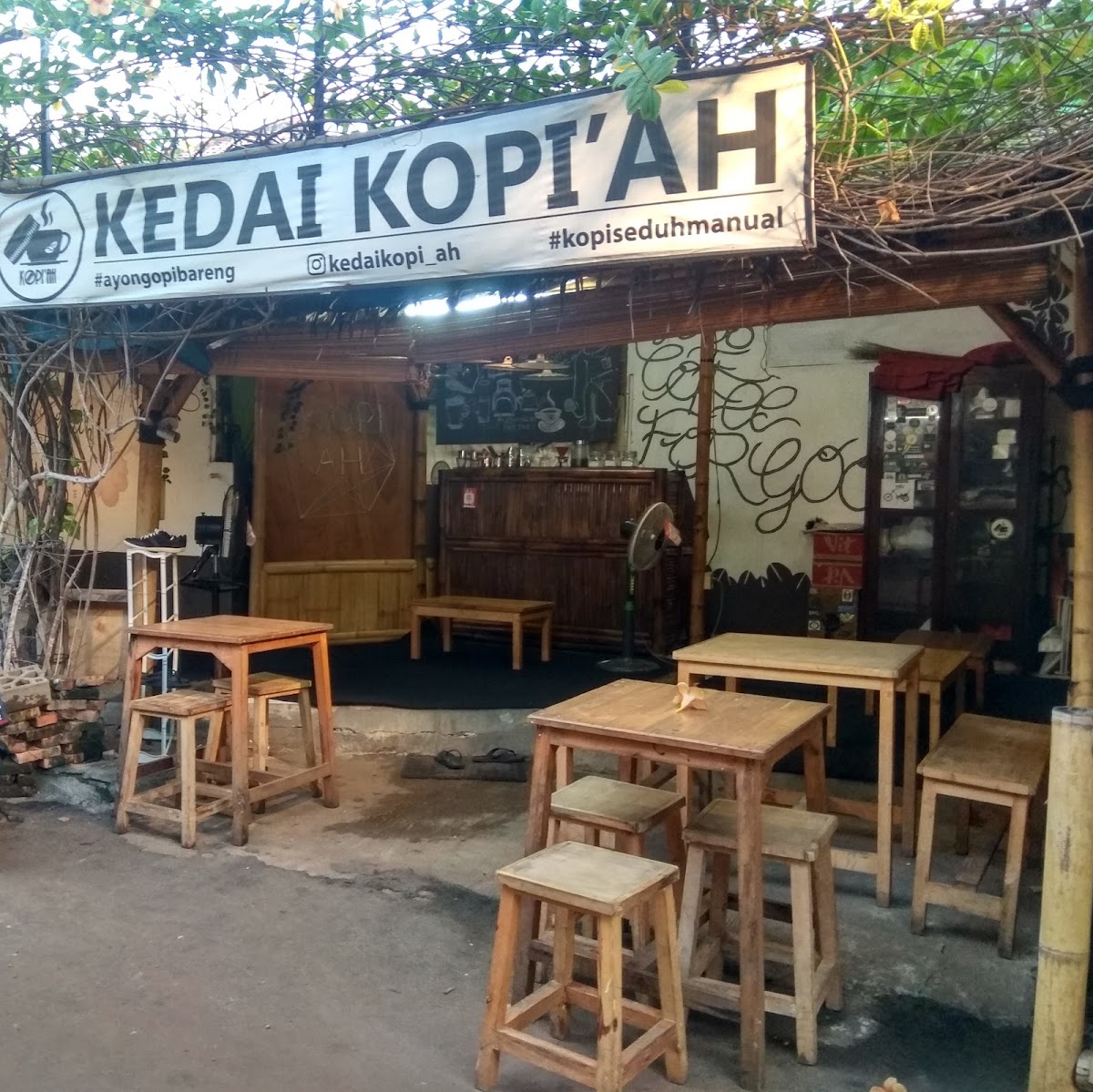 KEDAI KOPI_AH