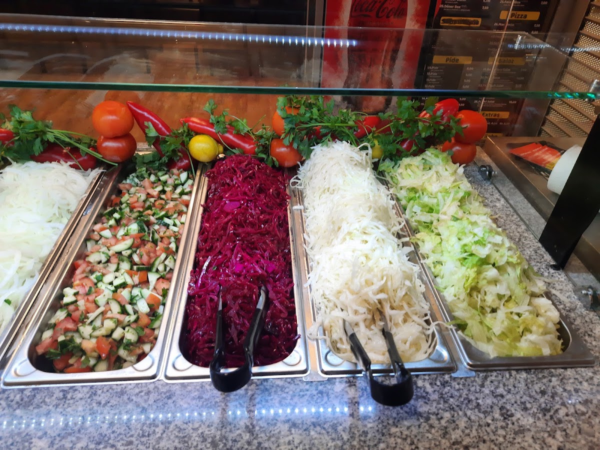 Tasty Döner & Falafel Photo 8