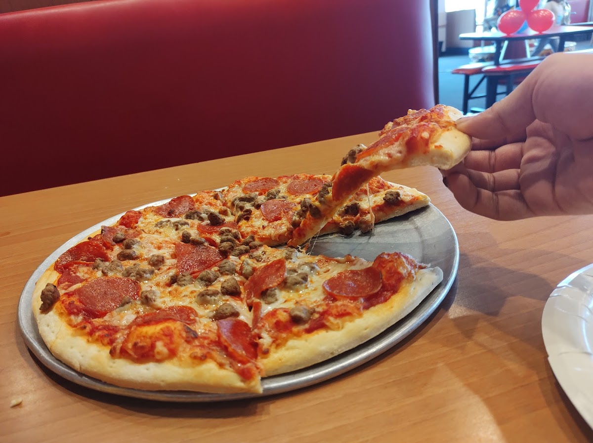 Peter Piper Pizza Photo 10