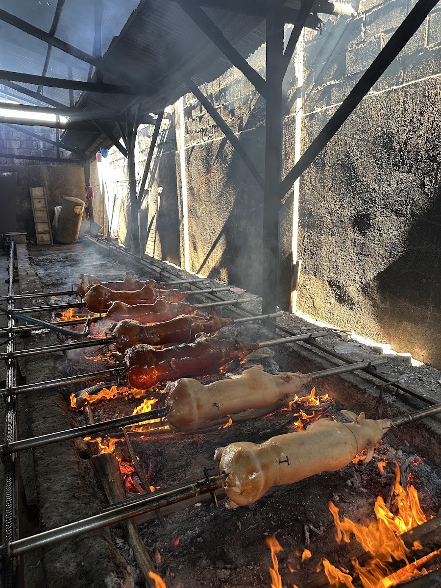 Gerry's Lechon Haus Photo 4