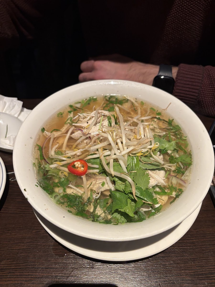 Ninh's Vietnamese Restaurant Photo 3