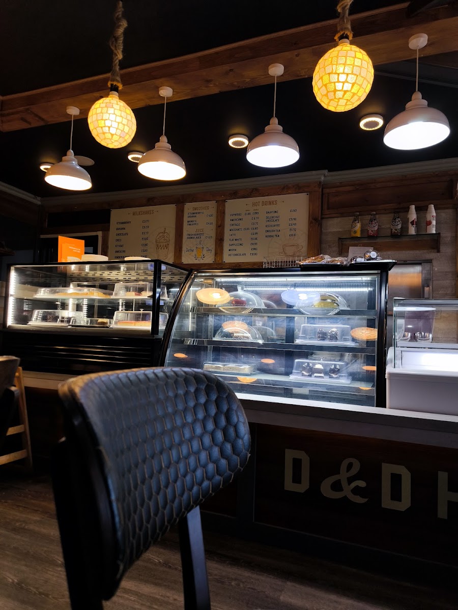 D&D Hill Cafe Photo 4
