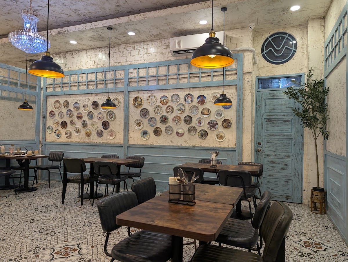 Good Pastry Cafe - Timog Photo 7