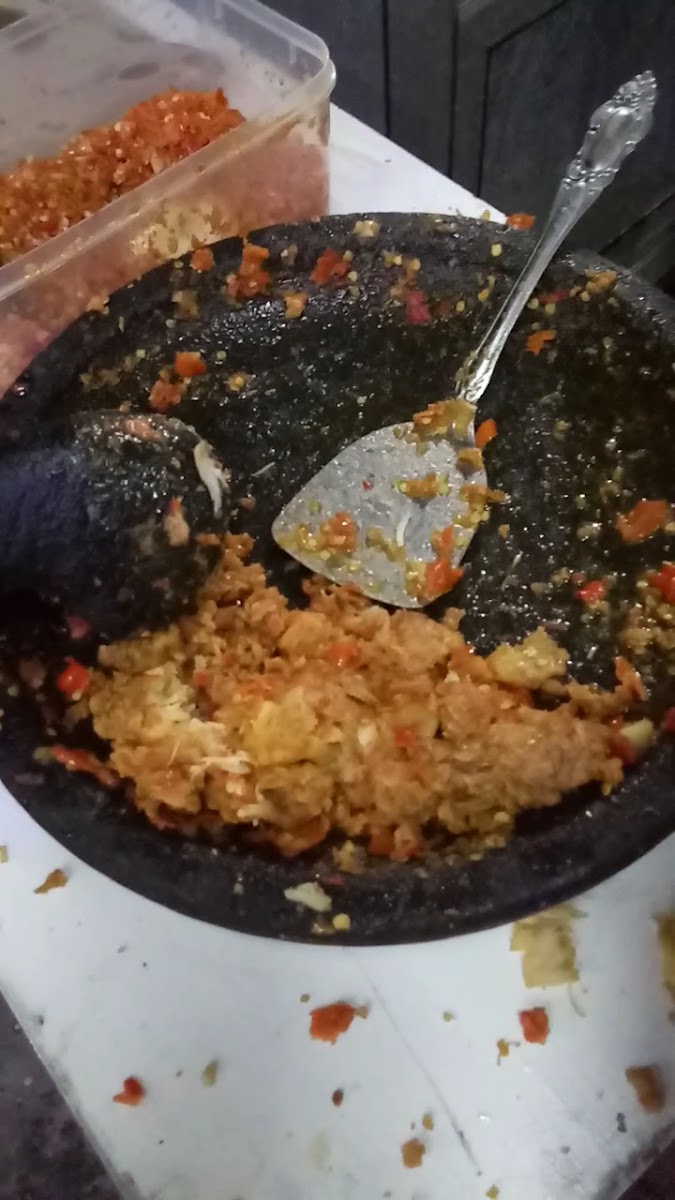 Ayam Geprek Berabe Photo 2