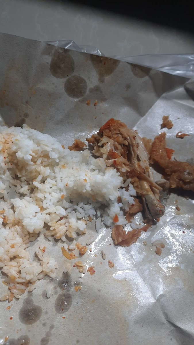 Ayam Geprek Berabe Photo 7