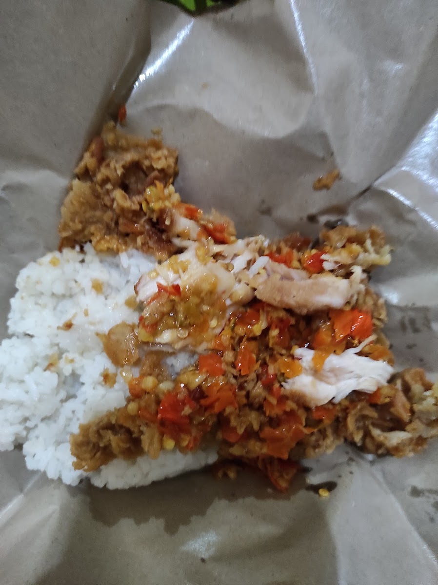 Ayam Geprek Berabe Photo 9